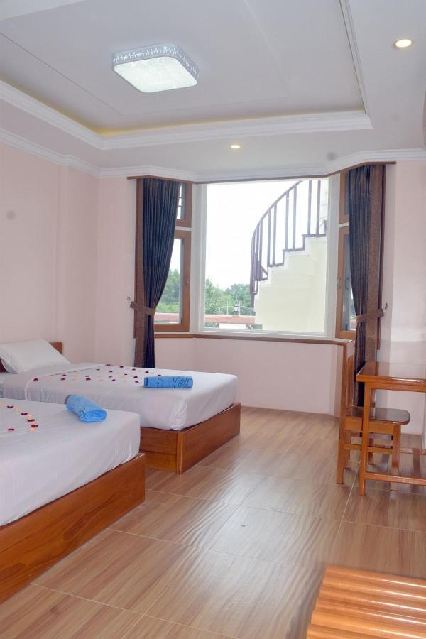 Five One Star Hotel 낭쉐 외부 사진